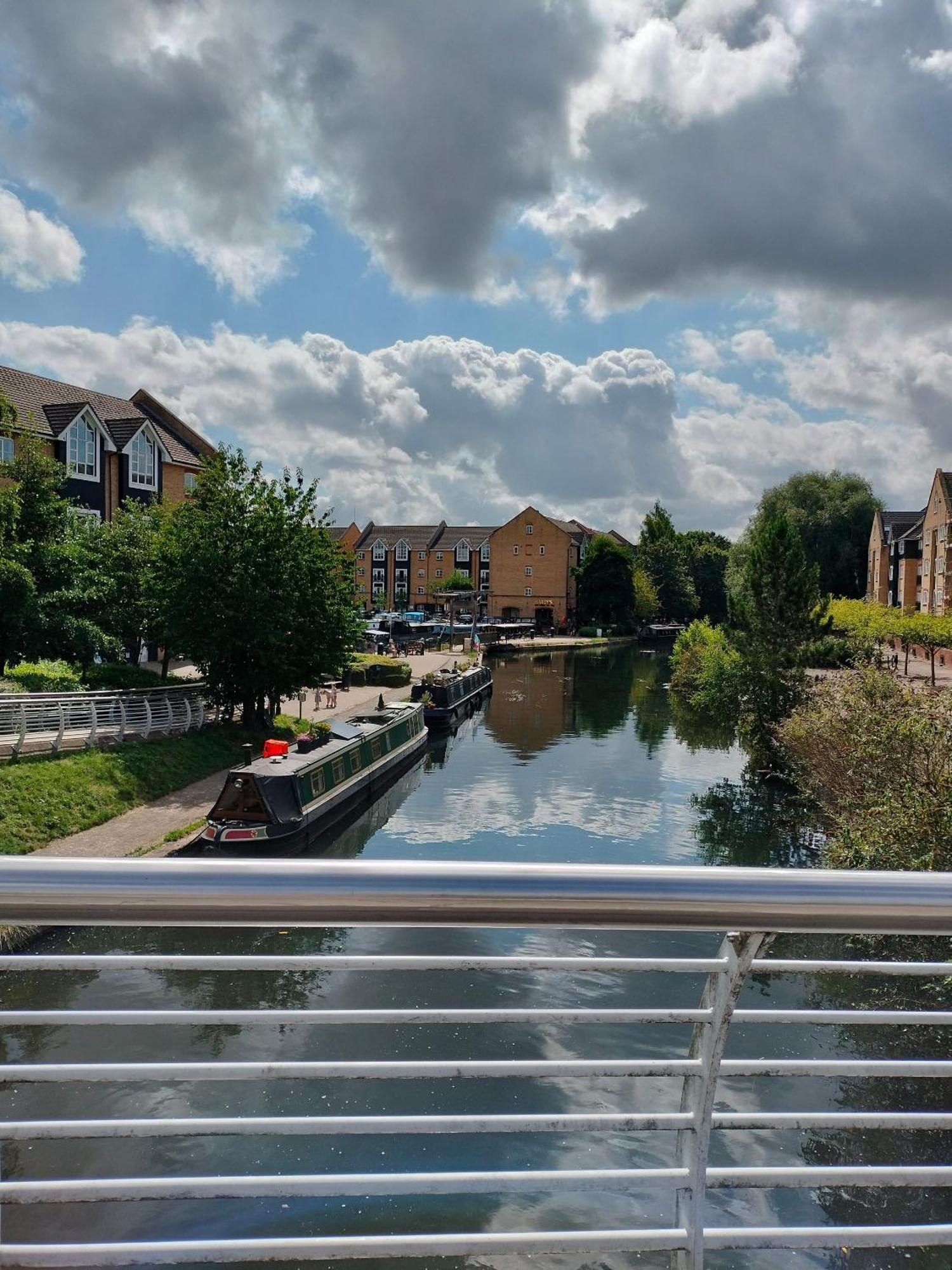 Ideal For Country Holidays And Trips To London'S Tourist Attractions Apartment Hemel Hempstead Exterior foto